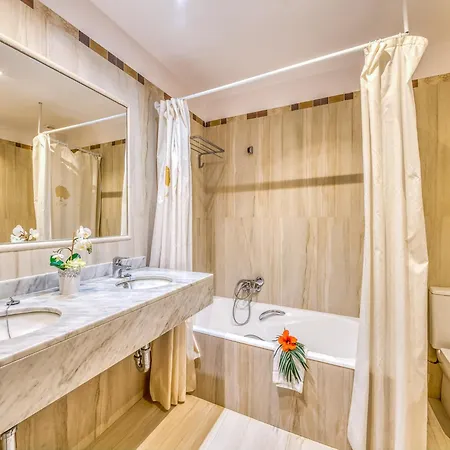 Ferienhaus For 12 Guests, *